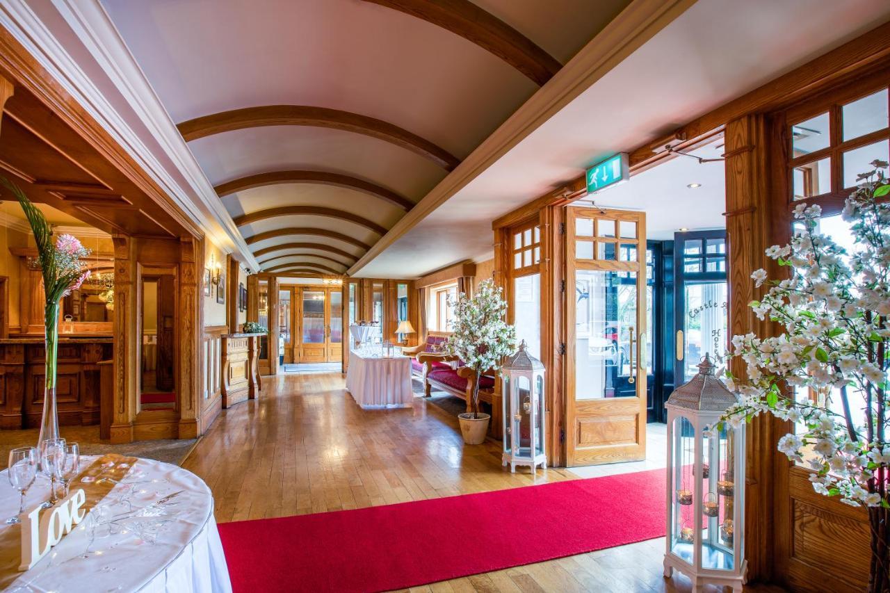 Castle Arch Hotel Trim Exterior foto