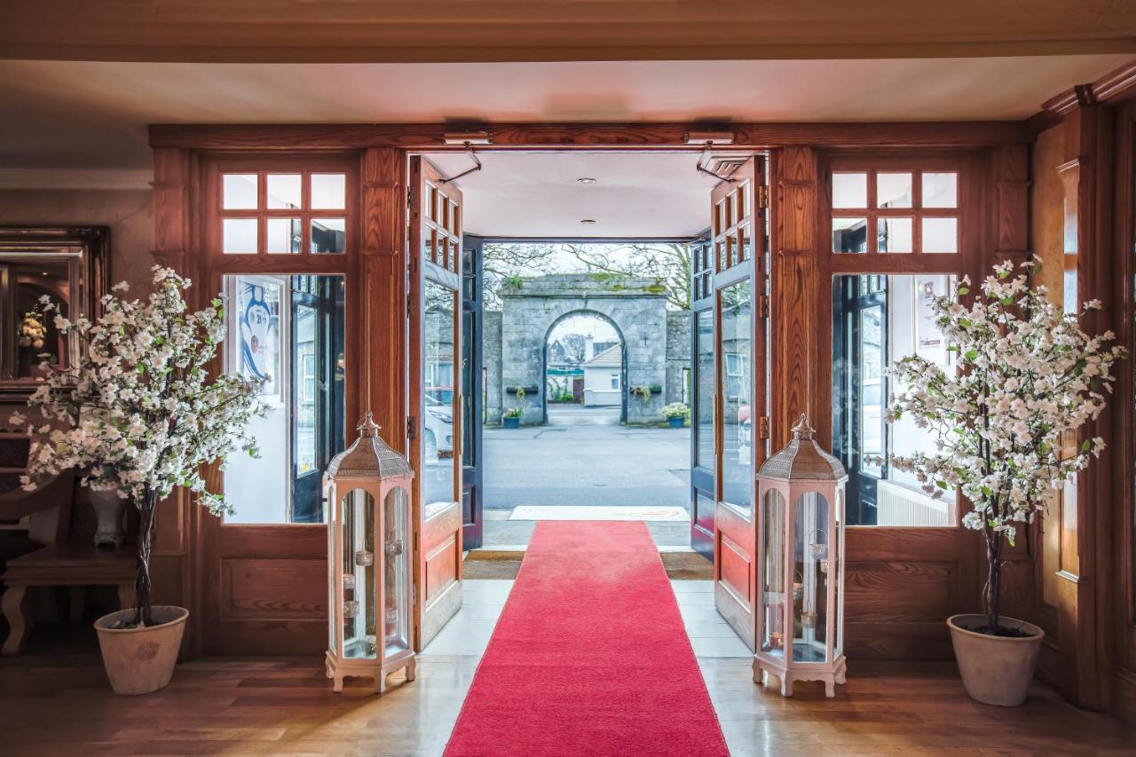 Castle Arch Hotel Trim Exterior foto